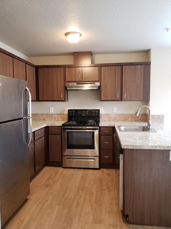 Yamhill Firs Apartments