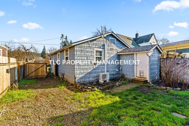 Photo - 717 S 2nd St