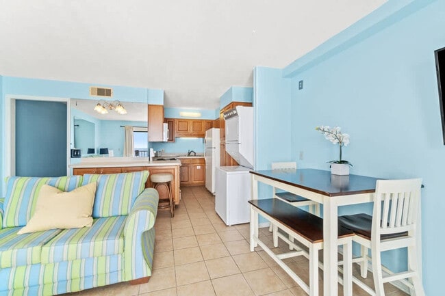 Photo - 8743 Thomas Dr Unidad FL10-ID1354900P