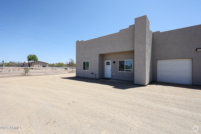 Building Photo - 22337 W Dove Valley Rd Rental