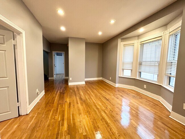 Photo - 14 Batchelder St