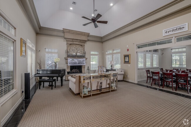 Heatherwood Apartments