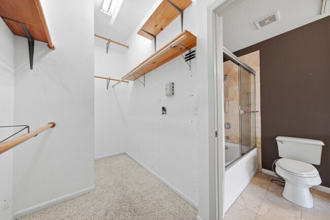 3505 Sage Rd Unit 1003