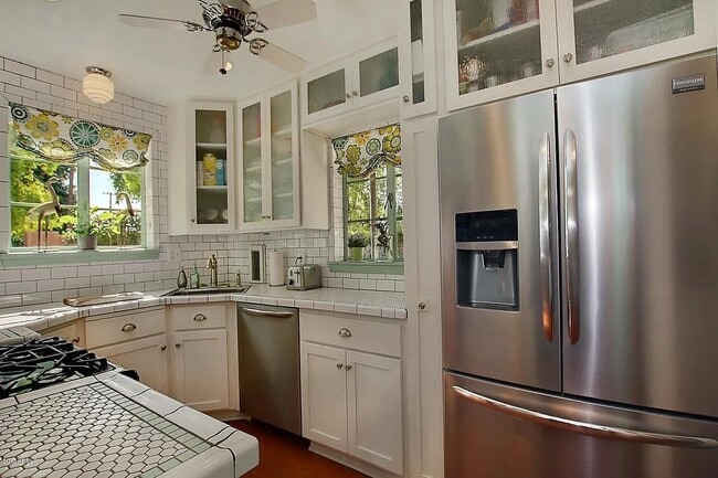 Photo - 501 W Granada Rd