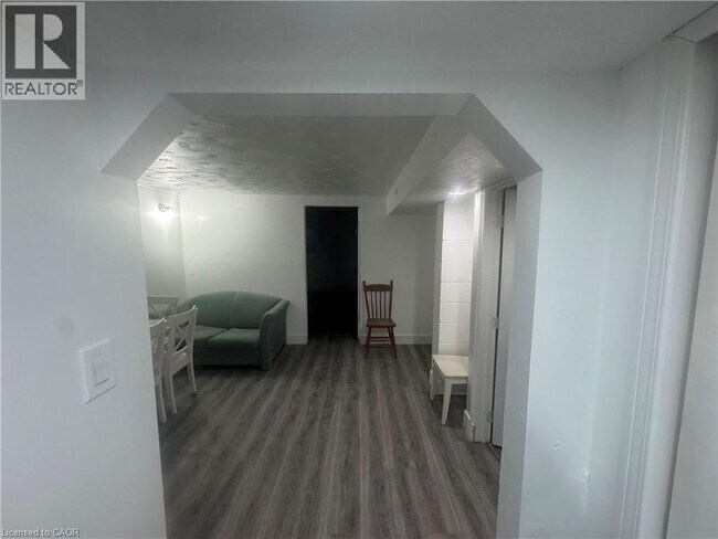 Photo - 18 Ingleside Dr