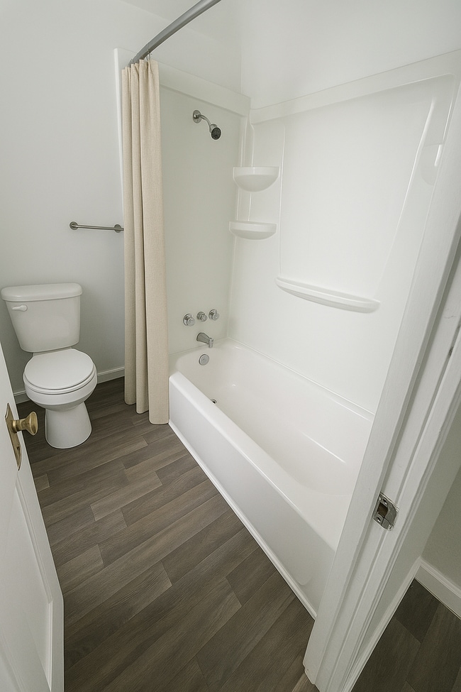 Photo - AUGUST 2026, UNIVERSITY OF CINCINNATI HOUSING