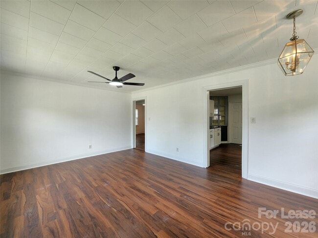 Photo - 1208 N Juniper Ave
