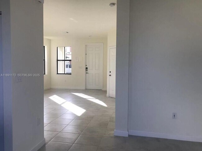 Photo - 10401 W 32nd Ln