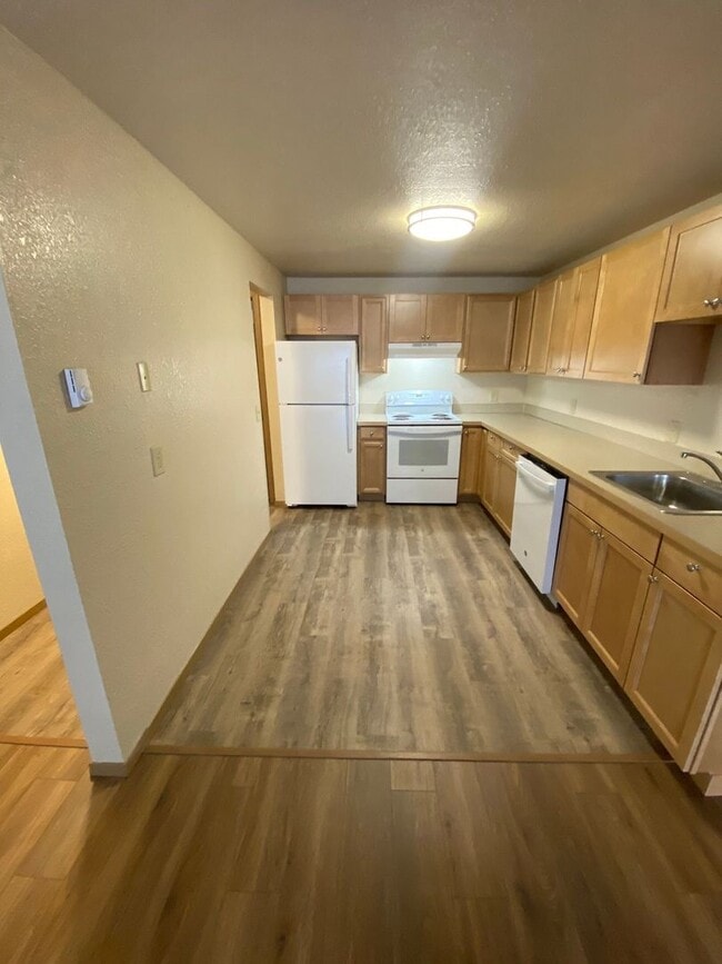 Photo - 2 Bedroom with Balcony Unit D231