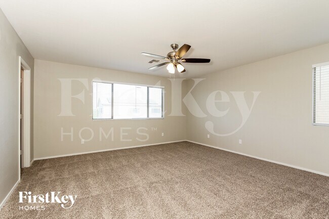 Photo - 6724 S 49th Dr