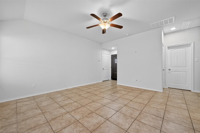 Photo - 23764 Via Maria Dr