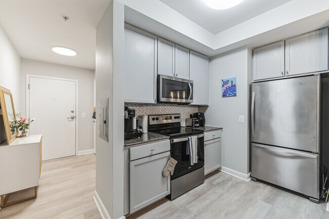 Photo - 400 Massachusetts Ave NW