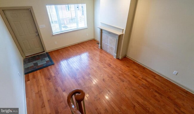 Photo - 2022 S Opal St