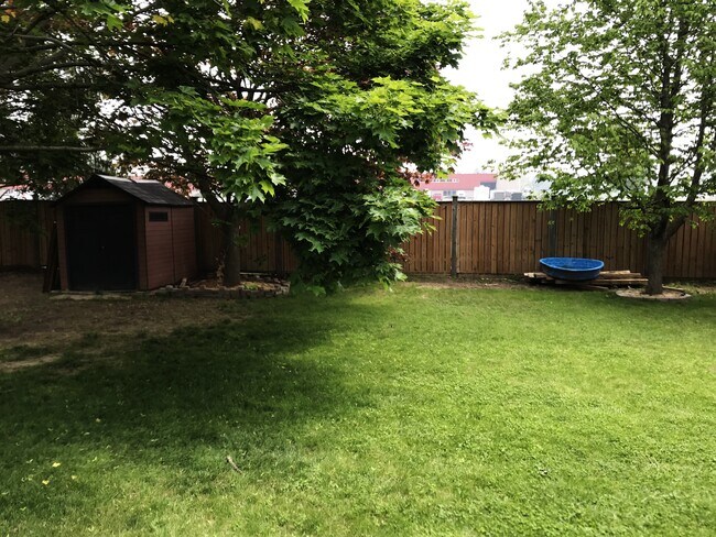 Photo - 540 Delanty Rd