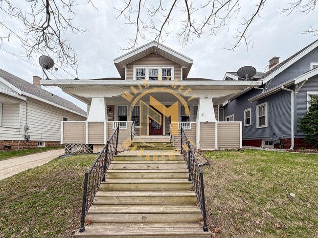 Building Photo - 1311 Madison St Unit 1311 (Lower)