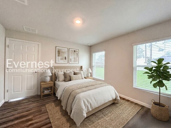 Photo - 11 Postman Ln