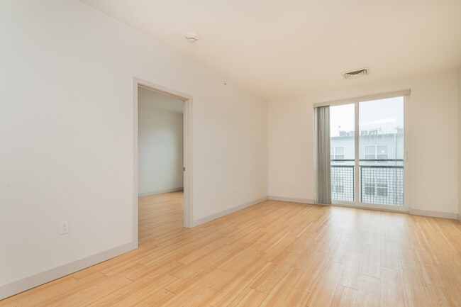 Photo - 320 D St Unit 256