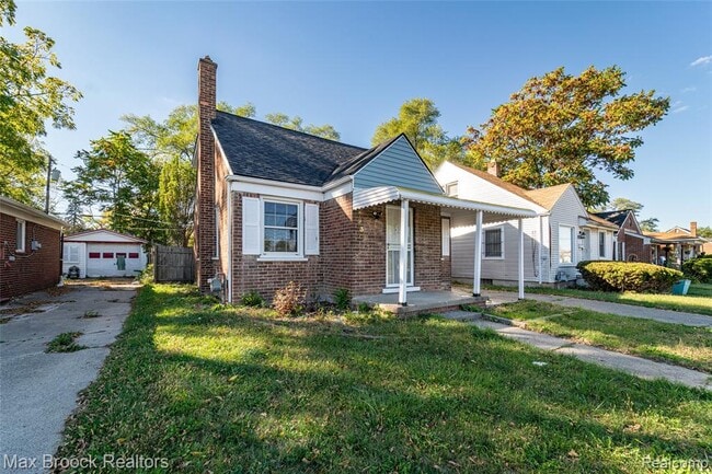 Photo - 9327 Schaefer Hwy