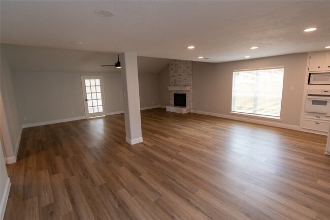 Photo - 13607 Meisterwood Dr