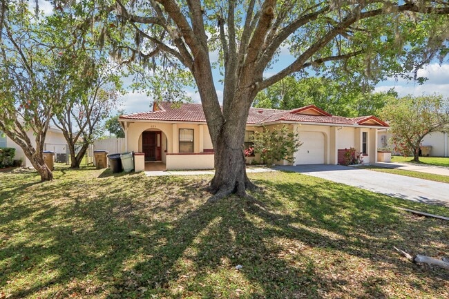 Photo - 371 Cocoa Ct