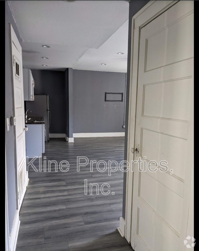 Building Photo - 1703.5 E Michigan St Unit 5 Rental