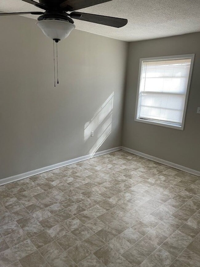 Photo - SINGLE FAMILY HOME