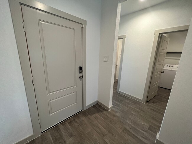 Photo - 7719 Brushwood Dr