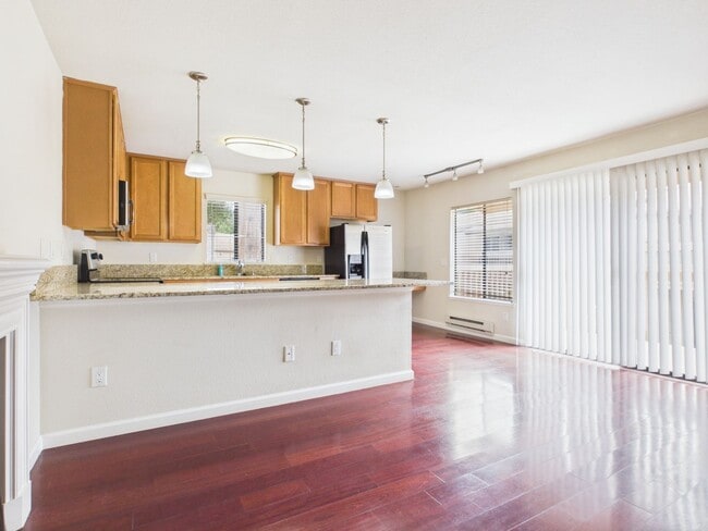 Photo - 2 Bedroom Condo at Kimberly Place in Monterey