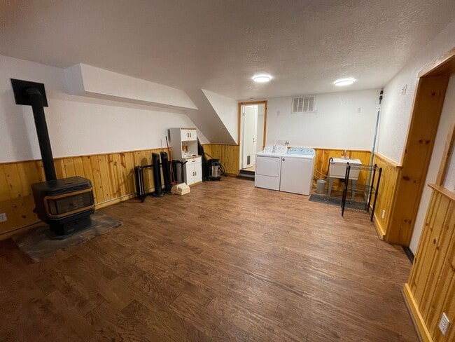 Photo - 1068 Cherokee St Unidad A