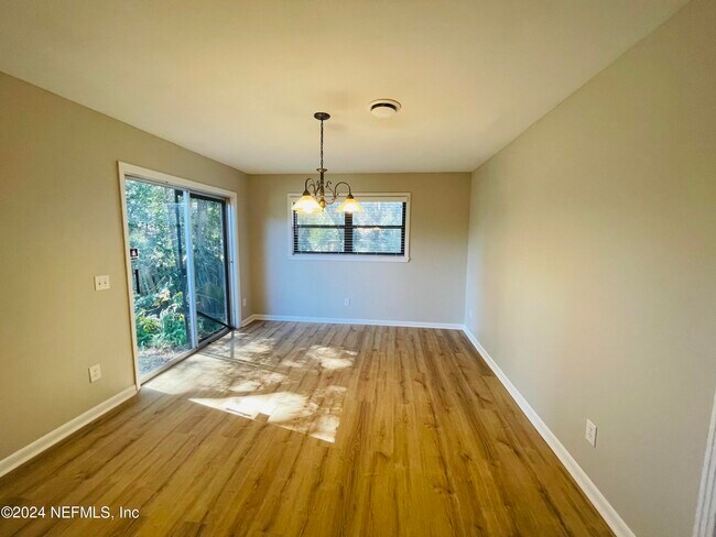 Photo - 5350 Selton Ave