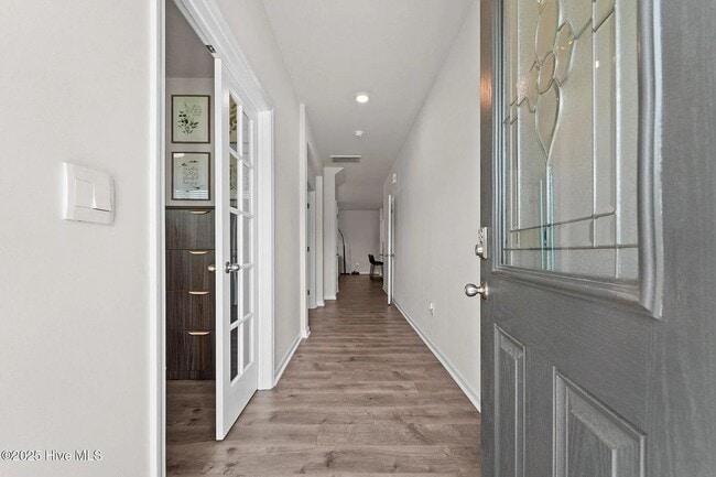 Photo - 280 Roberts Pl