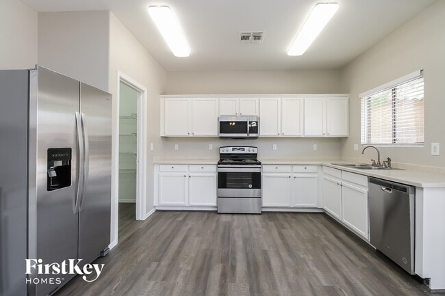 Photo - 751 E Drifter Pl