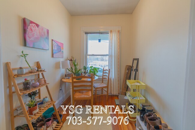 102 Cypress St