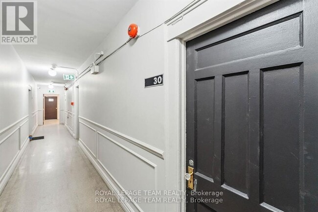 Photo - 407 Elgin St