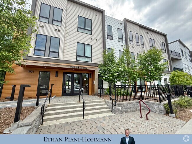 Building Photo - 101 North Beacon St Unit 101 Rental