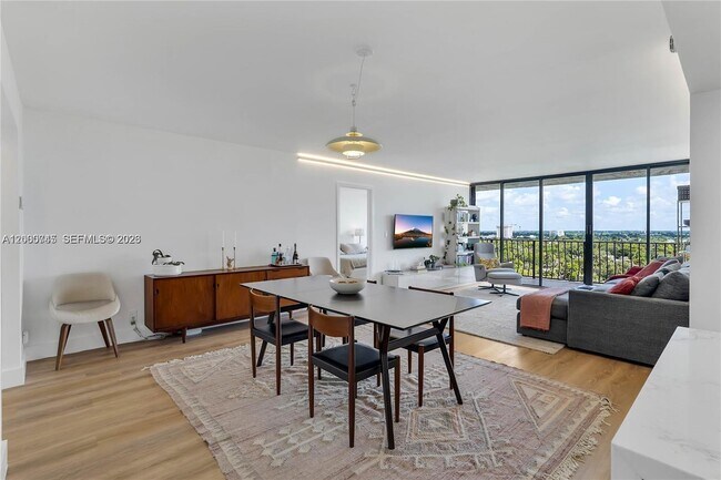 Photo - 780 NE 69th St Unit 1108