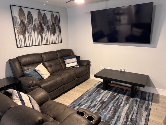 Photo - 3667 Michigan Ave