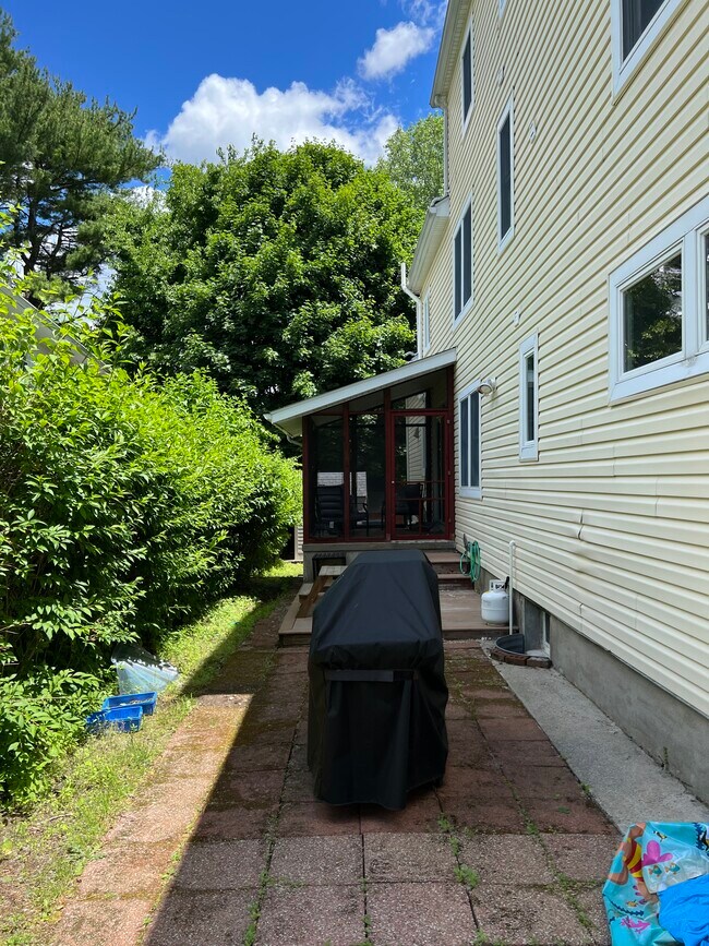 Photo - 11 Garrison Rd Unit NA