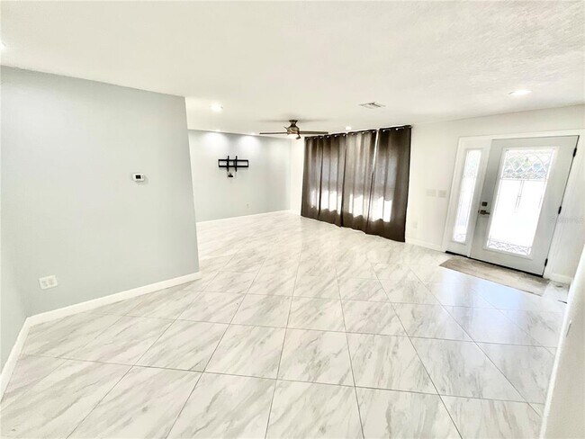 Photo - 1545 Indiana Ave