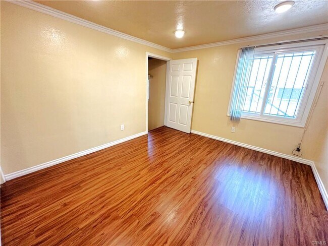 Photo - 3709 W 109th St