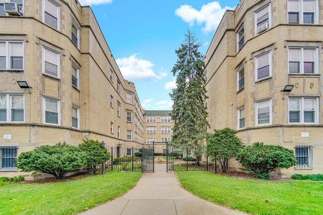 Photo - 7017 S Merrill Ave Unit 305