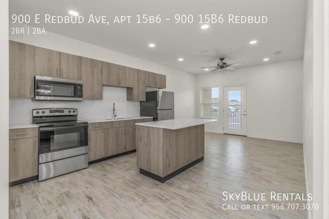 Building Photo - 900 E Redbud Ave Unit 900 15B6 Redbud Rental