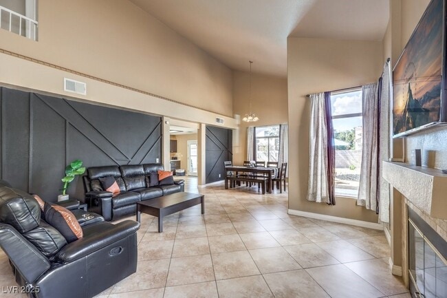 Photo - 1918 Pintura Cir