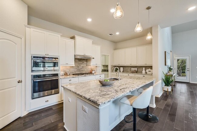 Photo - 11903 Deering Pl