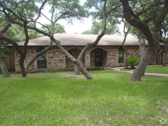 Building Photo - 9809 Timber Ridge Pass Rental