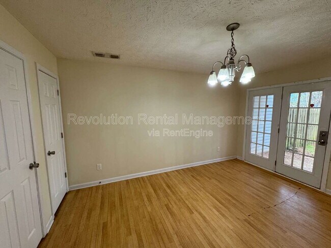 Photo - 2607 Wellington Walk Pl