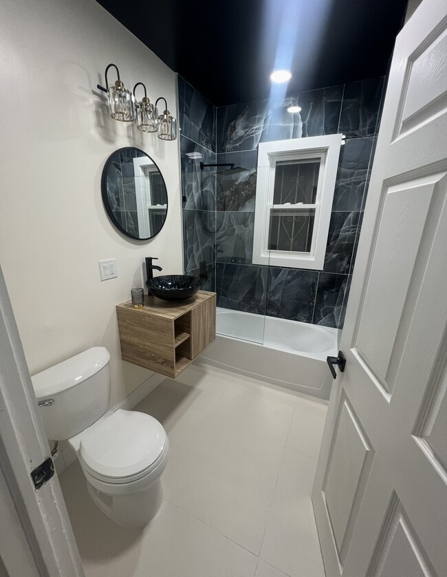 Photo - 26 Ashford St Unidad 26 Ashford