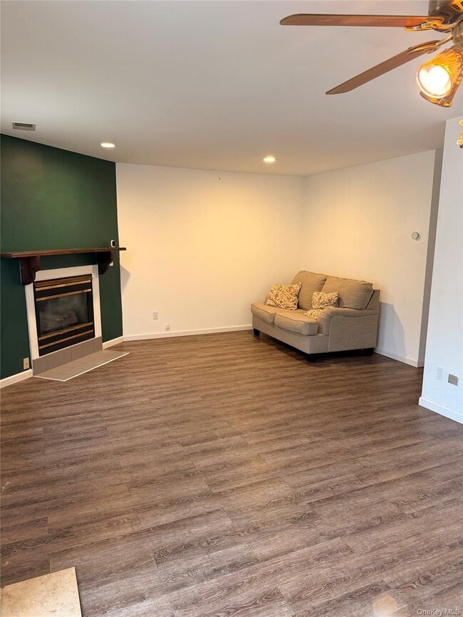 Photo - 25 Wood Lake Dr