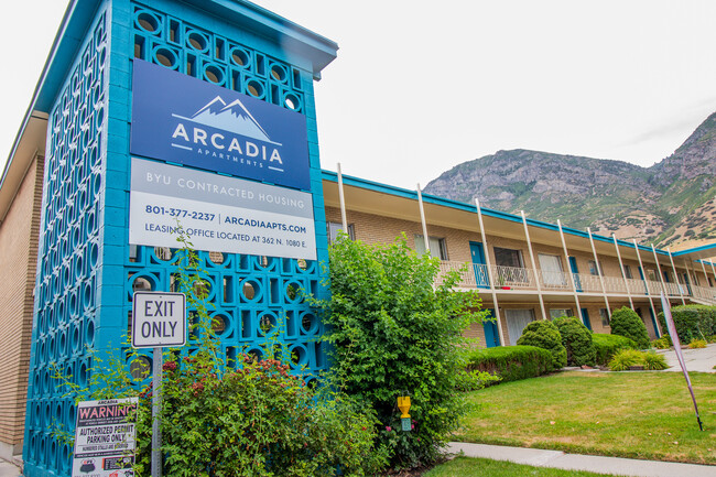 Arcadia Apartments - Arcadia Apartments