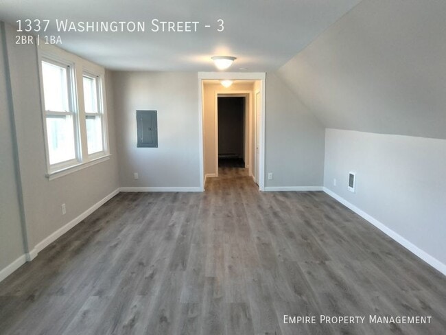 Photo - 1337 Washington St Unit 3